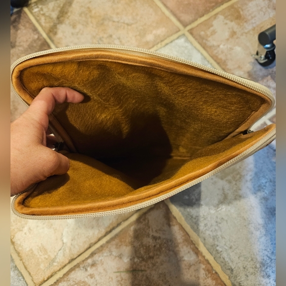 KINMAE TABLET HOLDER IN AMAZING CONDITION - Picture 5 of 5